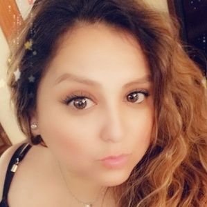 Meet your Posher, Priscilla